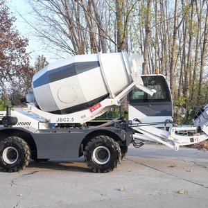 Maquinaria de hormigón al por mayor hormigonera móvil autocargable a la venta hormigonera de 2,5 m ³ con CE /EPA /Euro 5 - Product Image 5