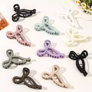 Pinces à cheveux en gros de couleur unie, pinces crocodiles en plastique, style coréen, plusieurs modèles de pinces à fleurs pour femmes et filles - Product Image 6