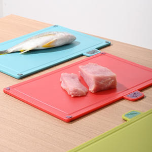Ensemble de planches à découper en plastique Pptpr, 4 pièces, rectangulaires, lavables au lave-vaisselle, colorées, pour la préparation des aliments, légumes, fruits, viande, poisson - Product Image 2
