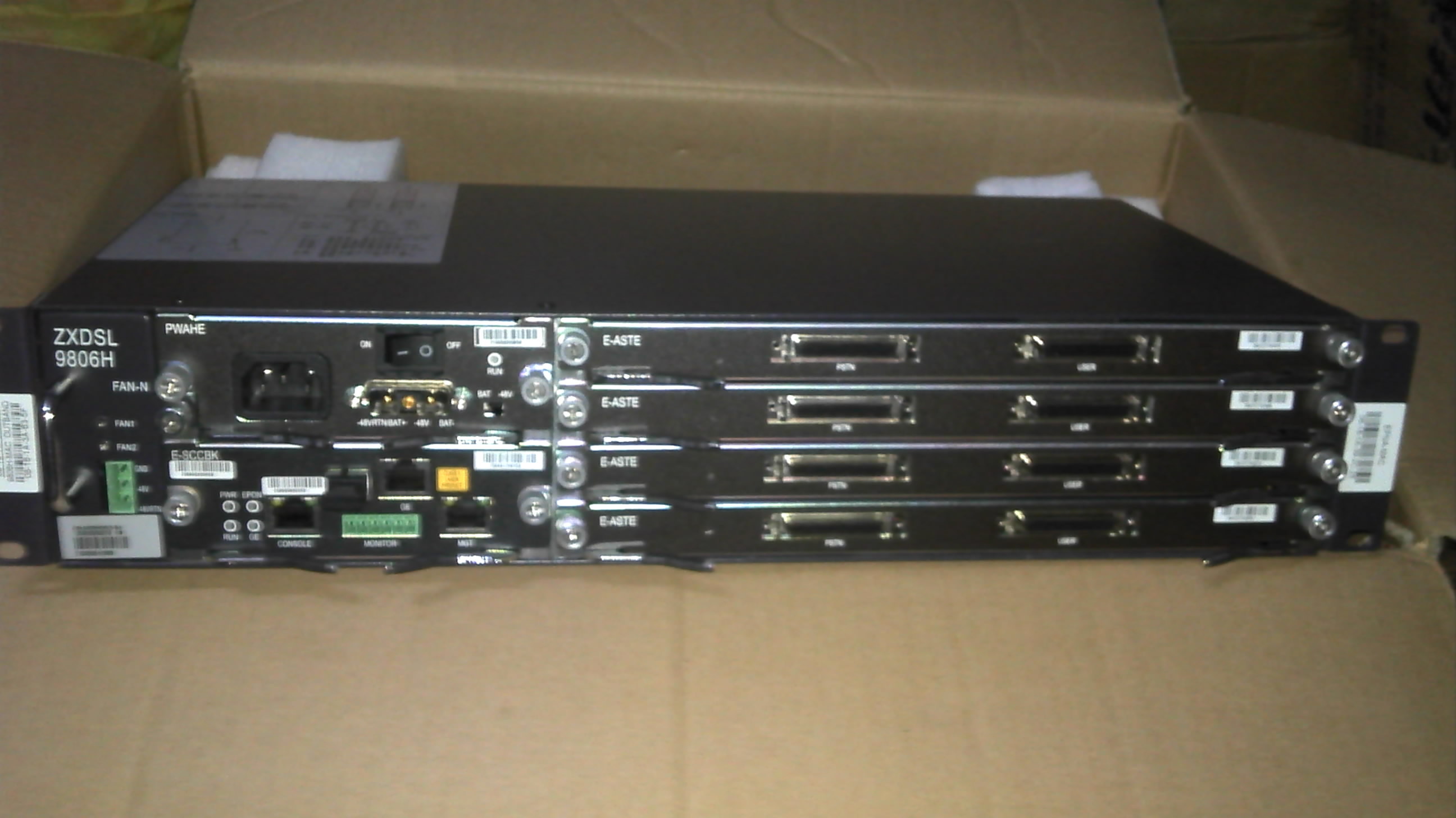 ZTE MSAN bakır çözüm ZXDSL 9806H süper yıldız Mini DSLAM/ DSL MDU