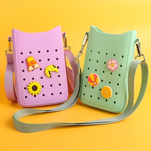 Linda Bolsa de Playa de Silicona 3D con Diseño de Agujeros DIY y Correa para el Hombro, Fundas para Teléfono Móvil para iPhone 15 ProMax, Bolsa Cruzada - Product Image 3