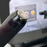 Petit appareil facial portable 3-en-1 à jet d'oxygène et bulles de CO2, écran tactile, technologie d'hydrodermabrasion, usage commercial, anti-rides