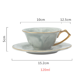 Set regalo stile europeo semplice tazza da caffè rosa 4 once <span class=keywords><strong>a</strong></span> <span class=keywords><strong>forma</strong></span> <span class=keywords><strong>di</strong></span> <span class=keywords><strong>cuore</strong></span> tazze da caffè Espresso con piattino - Product Image 6