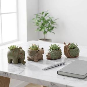 <span class=keywords><strong>Pot</strong></span> de fleurs en céramique émaillée classique en forme d'animaux (Hérisson, Éléphant, Escargot, Tortue) pour plantes succulentes, décoration de bureau, vente en gros, <span class=keywords><strong>pot</strong></span> personnalisé OEM - Product Image 1