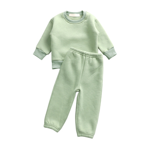 ชุดเสื้อผ้าเด็กขายส่งแบบหนา ชุดจั๊มสูทเด็กผู้หญิงผ้าฟลีซสีพื้น - Product Image 2