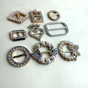 Vendita di Fabbrica: Accessori per Capelli con Perline di Strass - Nastri in Raso con <span class=keywords><strong>Nodo</strong></span> <span class=keywords><strong>a</strong></span> Cuore per Creazioni Fai-da-Te - Product Image 1