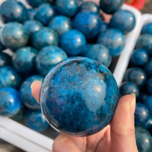 Venta al por mayor de <span class=keywords><strong>alta</strong></span> calidad Natural azul apatita esfera curación cristal cuarzo artesanía bola para la decoración del hogar - Product Image 4