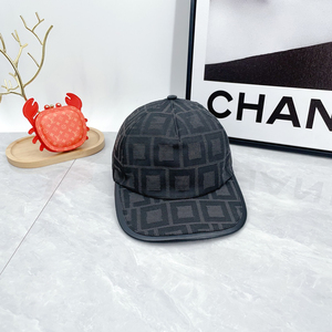 หมวกแฟชั่นกลางแจ้งสุดหรู หมวกเบสบอลดีไซน์เนอร์ฮิปฮอป สไตล์สตรีทแบรนด์ดัง หมวก 6 แผง ปักตัวอักษร - Product Image 2