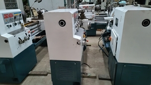 Mini Tornio Manuale C6132/6136/6140/6150/6166 per Acciaio - Product Image 3