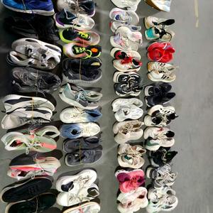 Chaussures <span class=keywords><strong>de</strong></span> sport d'occasion <span class=keywords><strong>de</strong></span> <span class=keywords><strong>marque</strong></span> originale en gros pour hommes et femmes - Product Image 6