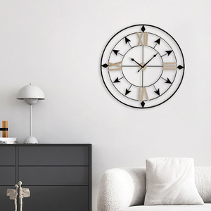 Đồng hồ treo tường bằng gỗ kim loại hiện đại có bề mặt nhẵn, dễ đọc, phù hợp với những ngôi nhà và không gian văn phòng đầy phong cách. - Product Image 2