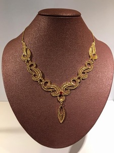 Parure de Bijoux DDP Style Classique Vintage USA France Plaqué Or avec Collier et Boucles d'Oreilles Comores Mayotte en Cuivre - Product Image 2