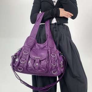 Bolso <span class=keywords><strong>de</strong></span> Hombro Estilo Motociclista Y2K para Mujer, Gran Capacidad, con Remaches, Estilo Urbano - Product Image 2