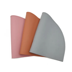 Material Custom Silicone Baking Kitchen Dinner Table Mat <b>Felt</b> Placemat Set Washable Place Mats - Product Image 2