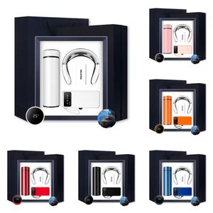 Ensemble cadeau d'entreprise de luxe 3 en 1 : Thermos, masseur cervical, batterie externe avec support de téléphone - Product Image 1