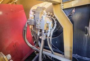 Grue sur chenilles d'occasion 80 tonnes SCC850A-6 – Matériel de construction à prix compétitif, dotée d'un moteur et d'une boîte de vitesses essentiels - Product Image 5