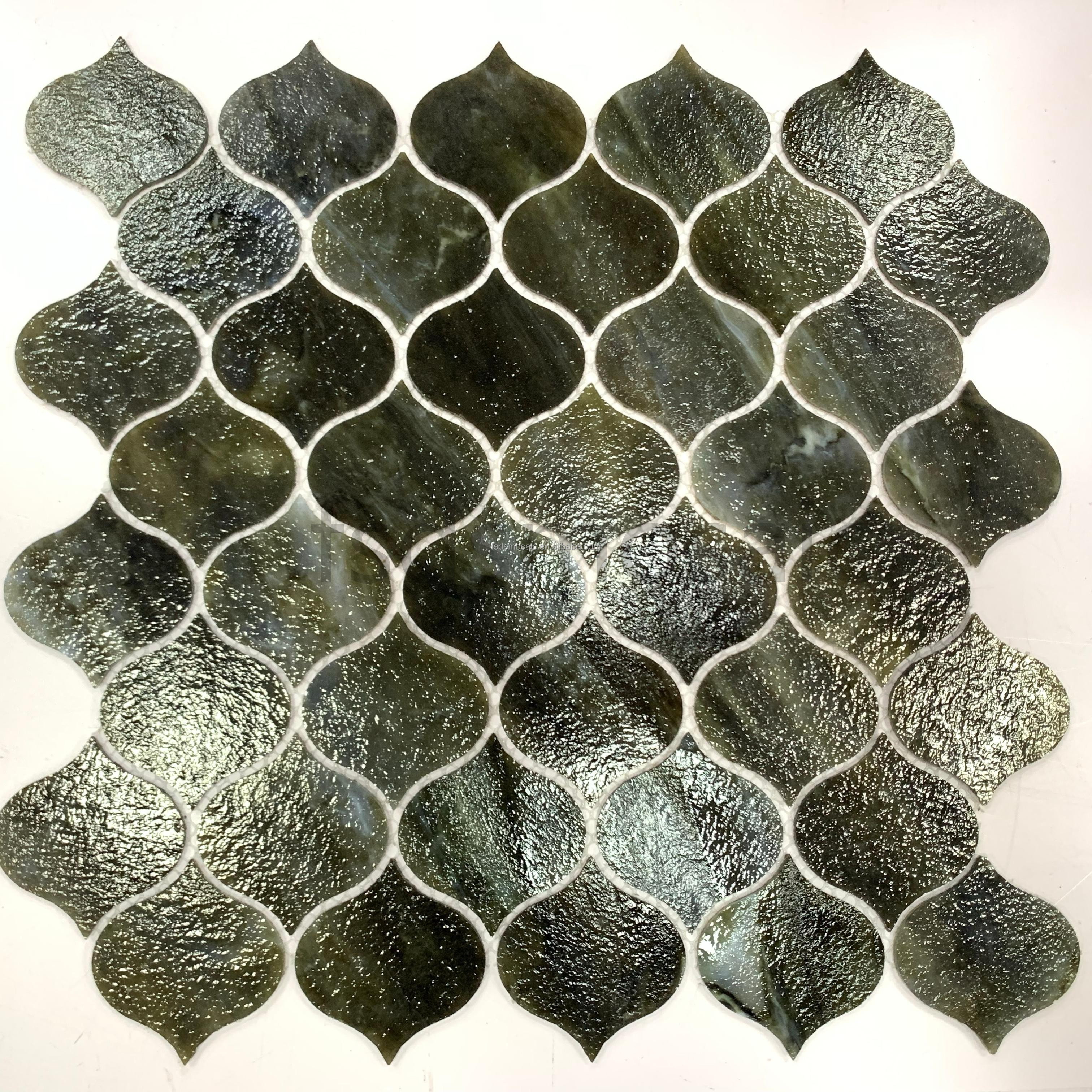 Gris foncé