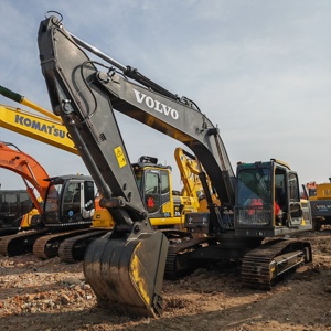รถขุดตีนตะขาบ Volvo EC240 มือสอง ประสิทธิภาพสูง ขนาด 24 ตัน รุ่น Volvo EC240BLC ระบบไฮดรอลิก สำหรับงานหนัก - Product Image 1