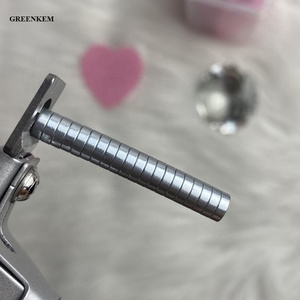 Nam châm Nail Cutter có được tip của bạn cùng một chiều dài cho Diy bảng trắng Nail Mẹo công cụ Nail Cutter nam châm nhỏ - Product Image 1