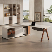 Panneau de séparation de bureau de conception simple bureau d'ordinateur de PDG moderne bureau de direction en bois en forme de L