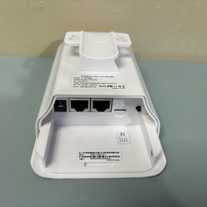 Router Móvil Exterior Impermeable QC300 4G LTE CPE Punto de Acceso Inalámbrico con Alimentación POE - Product Image 3