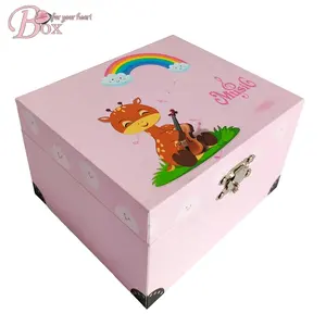 Изготовленный на заказ размер принцесса ювелирные изделия коробка для хранения кольца ювелирные изделия Девочка маленький жираф музыкальная шкатулка
