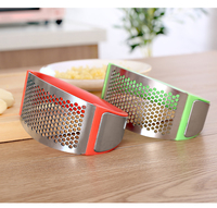 Professionele Keuken Gadgets 2022 Plastic Rvs Rocker Gehaktmachine Crusher Knoflook Tool Pers Chopper En Roller