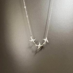 Collier en argent pur S925, design élégant, fleur à quatre feuilles, pour femmes, pendentifs et breloques de luxe français, mode haut de gamme - Product Image 2