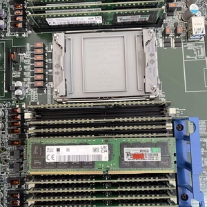 393A1G40EB1-CRC 8GB 1R X <strong>4</strong> DDR4-2400 RDIMM <strong>Memory</strong> - Product Image 4