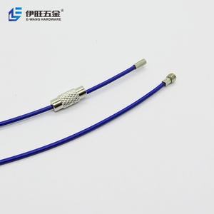 YIWANG Llavero Azul Oscuro con Cable de Acero Inoxidable y Etiqueta para Equipaje - Product Image 4