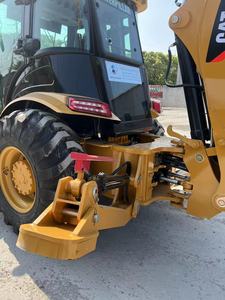 Cargadora CAT 420F Usada con Múltiples Funciones a Precio de Descuento, Cargadora Caterpillar 420F de Segunda Mano con Neumáticos Nuevos - Product Image 4