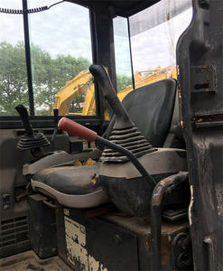 Mini-pelle Komatsu PC55 de 5 tonnes avec chenilles en caoutchouc et pompe comme composants de base - Product Image 3