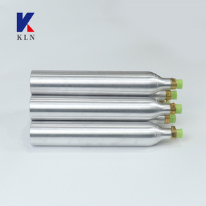 Botella de Gas CO2 de Aluminio Estándar de 0.6L con Conexión CGA320 para Sistemas de Acuarios y Enriquecimiento de CO2 en Jardines Interiores - Product Image 3