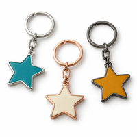 Porte-clés en métal durable avec breloque étoile colorée personnalisée, logo sur mesure, vente en gros, souvenir promotionnel, fournisseur en gros, fabricant