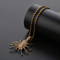 Collier en corde personnalisé tendance hip-hop pour homme avec pendentif araignée entièrement serti de zirconias de qualité supérieure