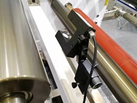 Machine à bande adhésive non tissée revêtue, idéale pour le papier, grande vitesse