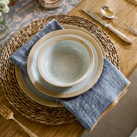 Nouveau lot de vaisselle pour restaurant et hôtel Assiette plate à steak en porcelaine Assiette en grès moucheté Ensemble de vaisselle