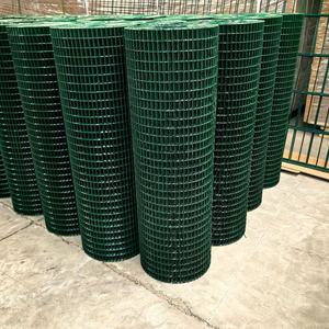 Rouleaux de grillage soudé à mailles carrées de 1/2x1 pouce, galvanisé, revêtu de PVC, couleur verte, pour <span class=keywords><strong>la</strong></span> construction et les clôtures - Product Image 3
