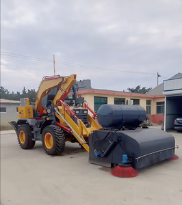 รถตักล้อยางตักดินแบบขับเคลื่อน 4 ล้อ ขนาด 2 ตัน จากผู้ผลิตจีน ขายตรง พร้อมหัวตักด้านหน้าและหัวตักด้านหลัง ตัวเลือกเสริมบุ้งกี๋ 6 in 1 - Product Image 5