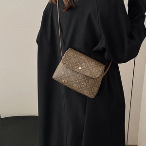 Bolso femenino primavera y verano nuevo bolso de mano de gran capacidad Bolsos De Mujer moda temperamento bolso de hombro para damas - Product Image 3