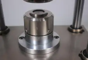 Lithium Ion Knoopcel Pneumatische Sterven Crimper Sluitmachine Voor Batterij Krimpen