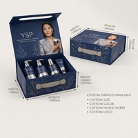 Boîte cadeau pliable bleue personnalisée de marque de luxe avec poignée, boîtes rigides en papier avec insert pour ensembles de soins de la peau de haute valeur