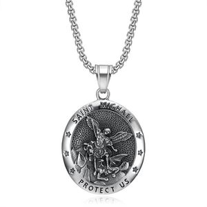 Collier pendentif ange Saint Michel en acier inoxydable, bijoux ronds unisexes, cadeau - Product Image 1
