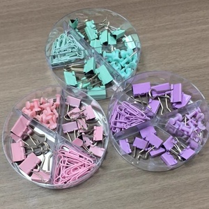 แฟ้มโลหะขนาดต่างๆ 55 ชิ้น<span class=keywords><strong>พ</strong></span>ร้อมหมุดกด อุปกรณ์สำนักงานน่ารักสำหรับโต๊ะทำงาน อุปกรณ์เสริมสำหรับโต๊ะทำงานที่ทนทาน - Product Image 1