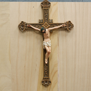 Venta al por Mayor <span class=keywords><strong>de</strong></span> Fábrica <span class=keywords><strong>de</strong></span> Estatuas Religiosas Católicas <span class=keywords><strong>de</strong></span> Resina, <span class=keywords><strong>Cruz</strong></span> Cristiana para Iglesia, Crucifijo Católico <span class=keywords><strong>de</strong></span> Alta Calidad - Product Image 3