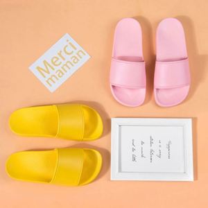 Sandales à enfiler en PVC écologiques avec logo personnalisé pour adultes - Sandales de plage et de douche promotionnelles imprimées en sérigraphie (unisexe) - Product Image 4