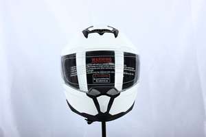 <span class=keywords><strong>Casque</strong></span> <span class=keywords><strong>de</strong></span> moto à couverture complète certifié DOT avec matériau ABS à dégagement rapide Quatre saisons Convient à la conception intégrale <span class=keywords><strong>de</strong></span> la grande <span class=keywords><strong>petite</strong></span> queue - Product Image 6