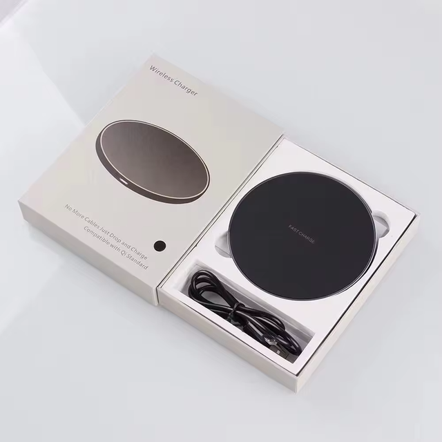 Wholesale 10W Fast Charging WPC-Certified Wireless Charger Pad Universal for iPhone 15 Samsung Rohs Compliant ABS Material