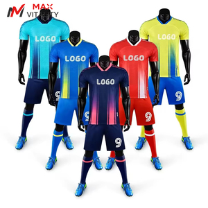 Maillot de football OEM en gros de haute qualité, séchage rapide, léger, respirant, 220g, pour hommes, impression numérique personnalisée, livraison rapide - Product Image 1
