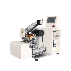 Machine automatique de découpe et d'emballage de ruban avec distributeur intégré pour cycles de harnaisage continus - Product Image 3